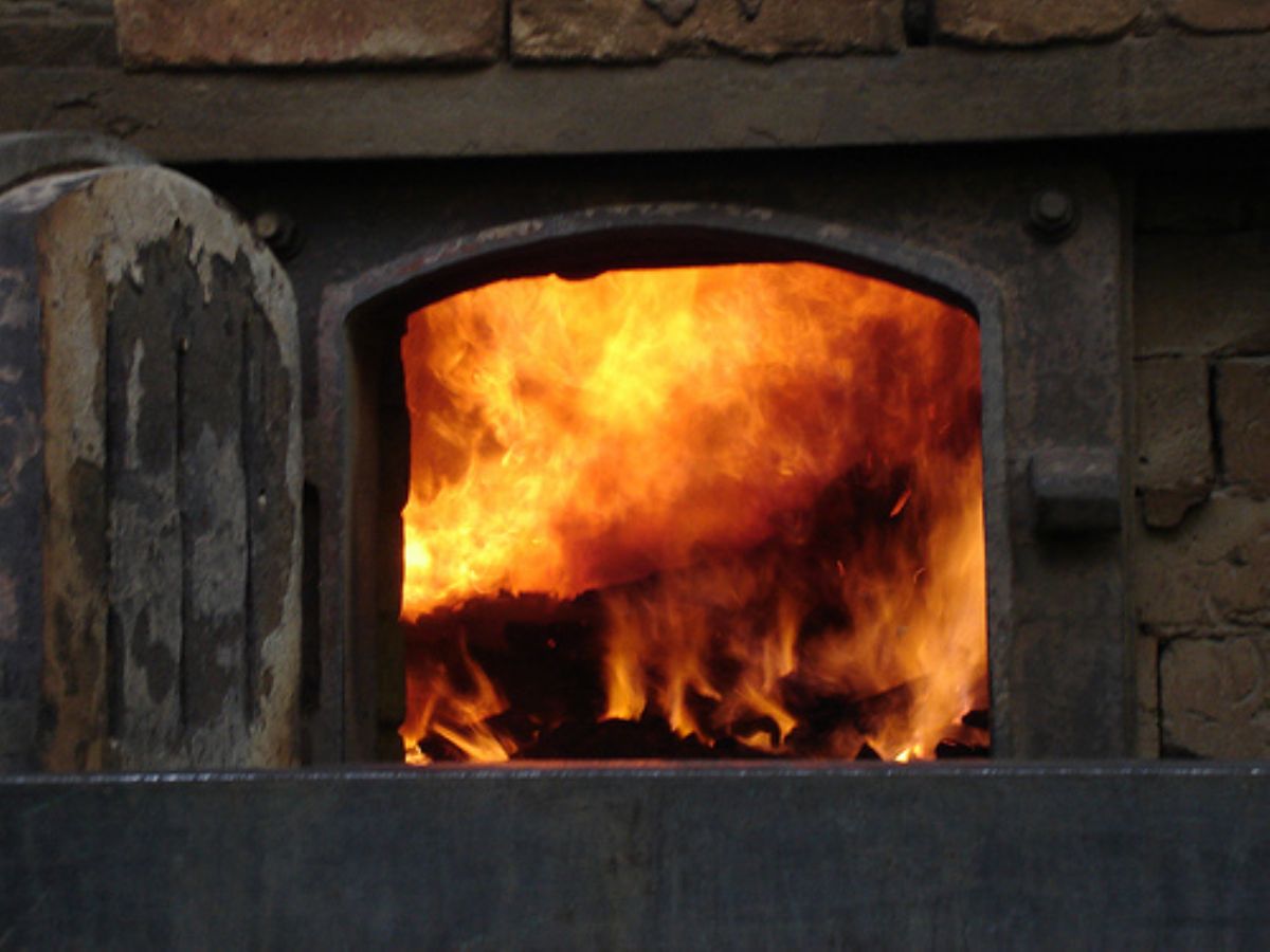 Dream Meaning of a Furnace (Cooker)