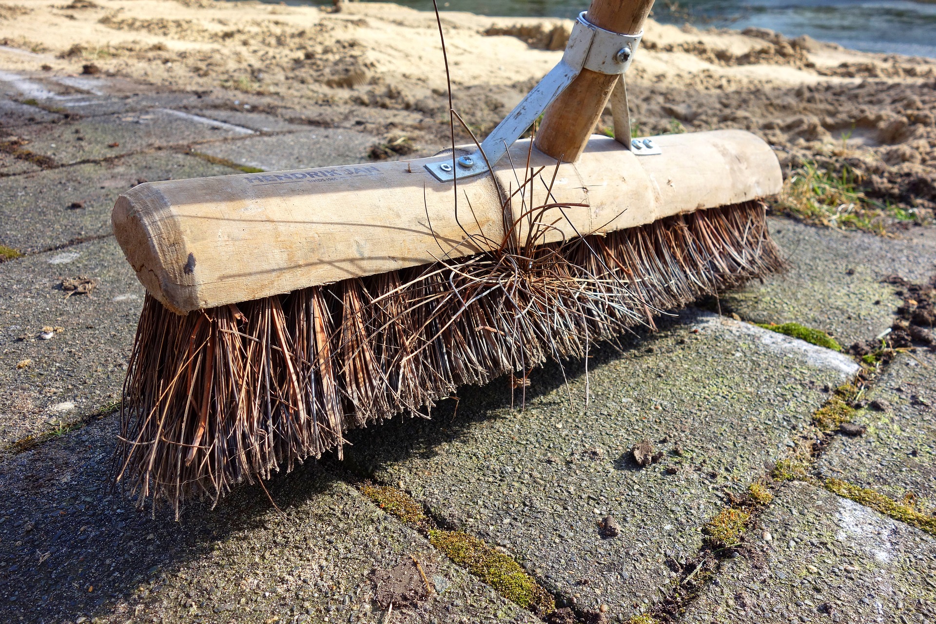 Dream Meaning of Broom