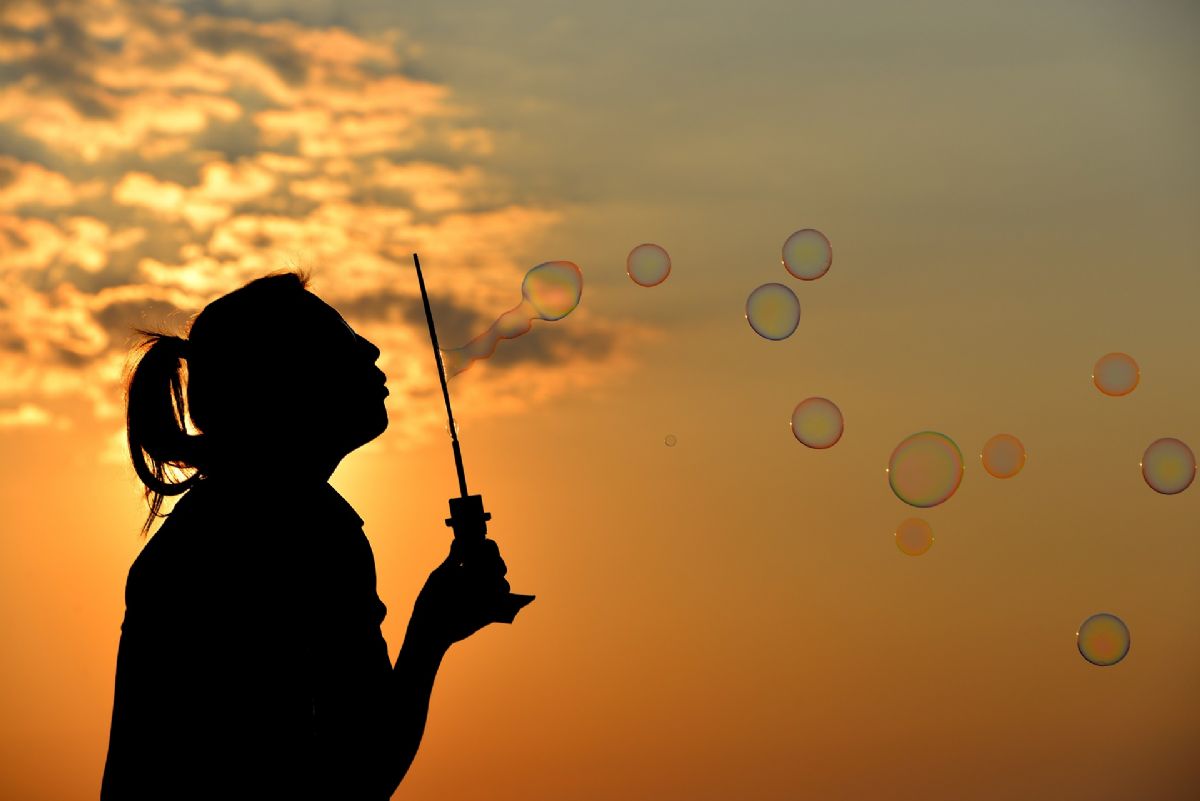 Dream Meaning of Blowing - Dream Interpretation