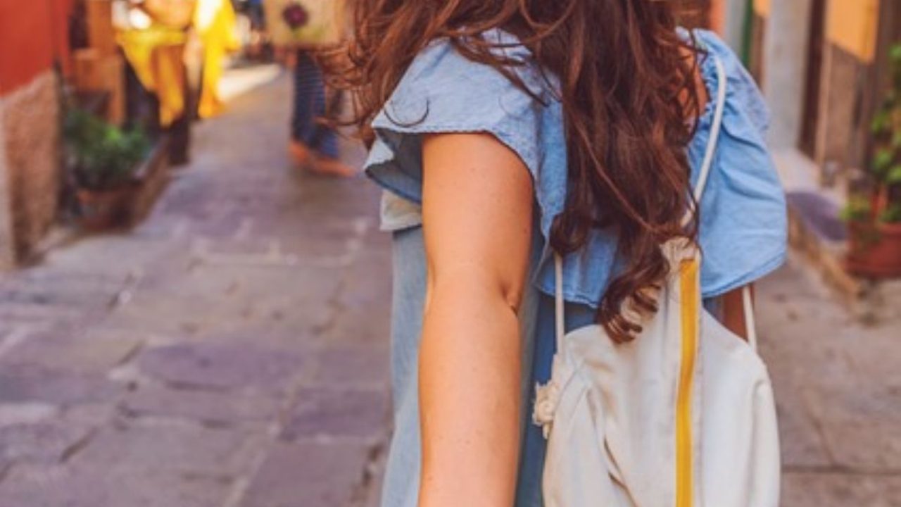 Share 179+ gold bracelet dream meaning kidsdream.edu.vn