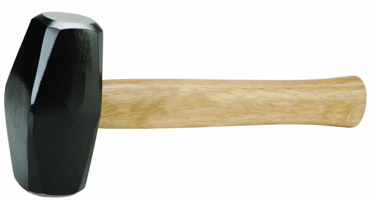 Hammer Dream Meaning And Symbolism