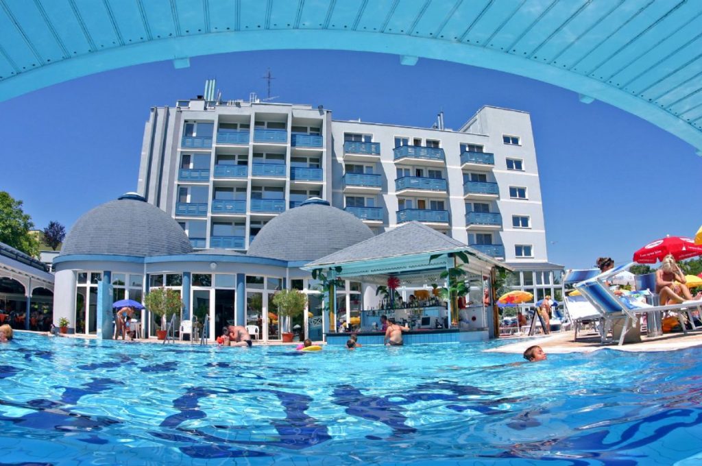Dream Meaning of Hotel