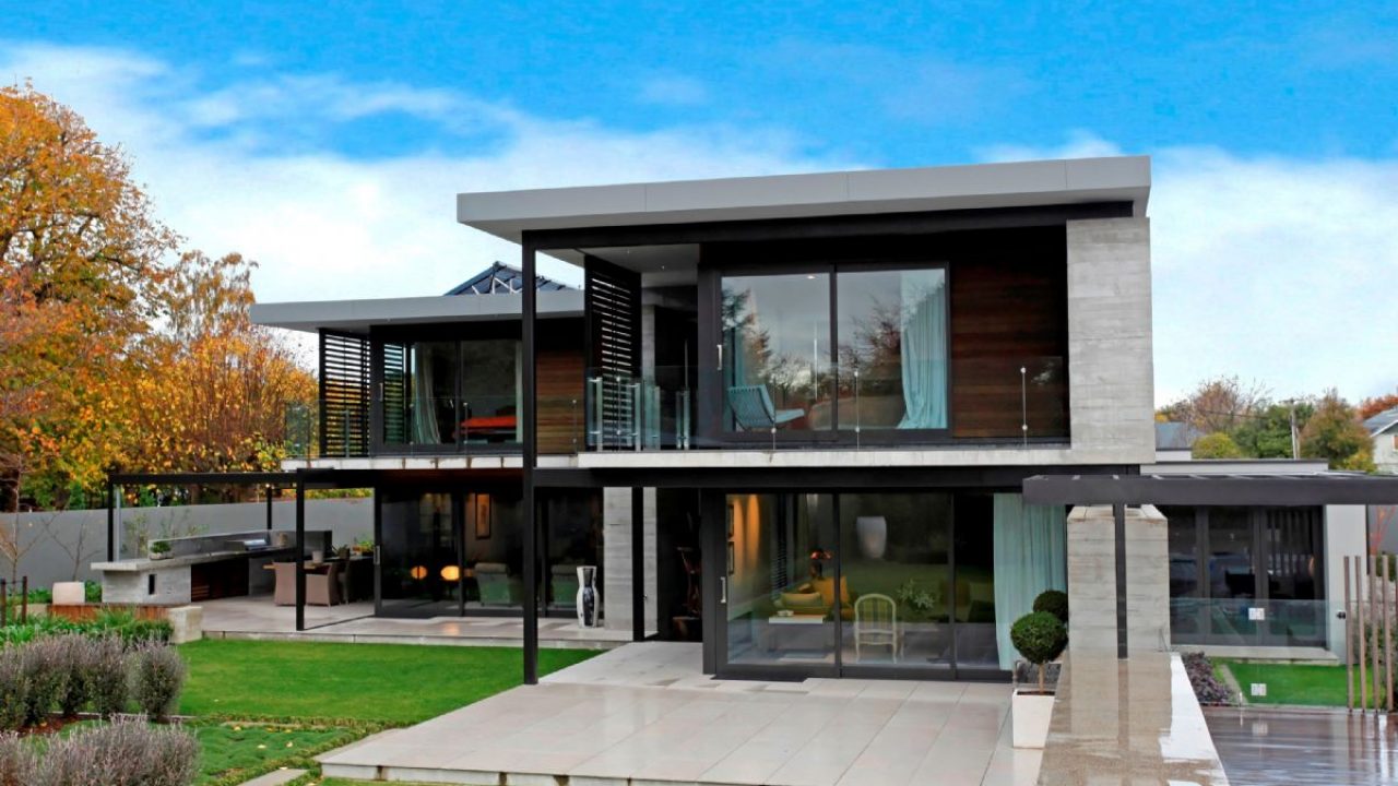 Big House Dream Symbol