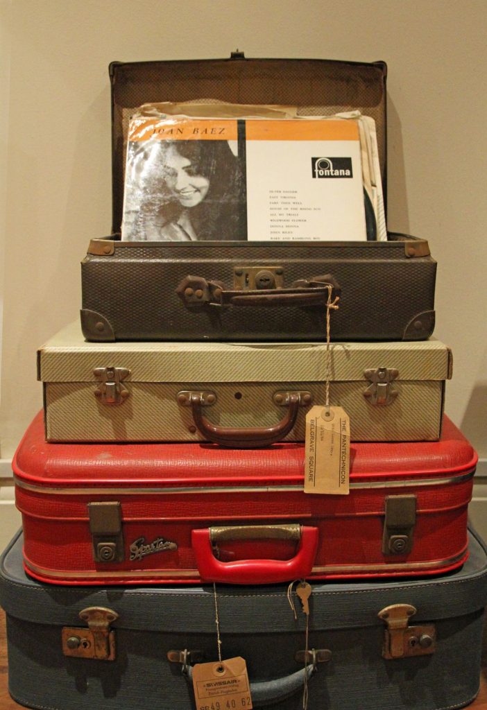 Dream Meaning of Packing Up